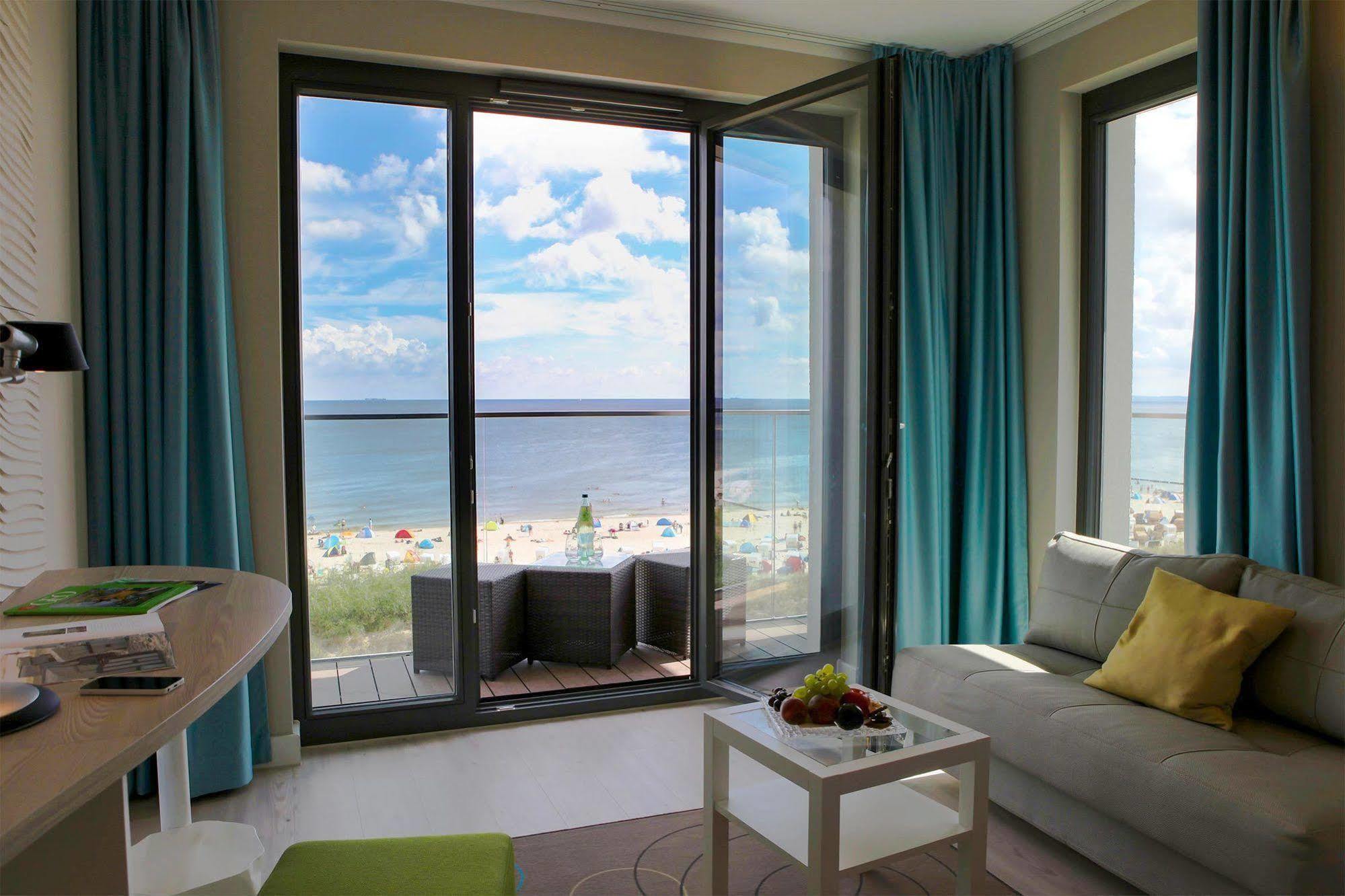 Seetelhotel Kaiserstrand Beachhotel 제바트헤링스도르프 외부 사진