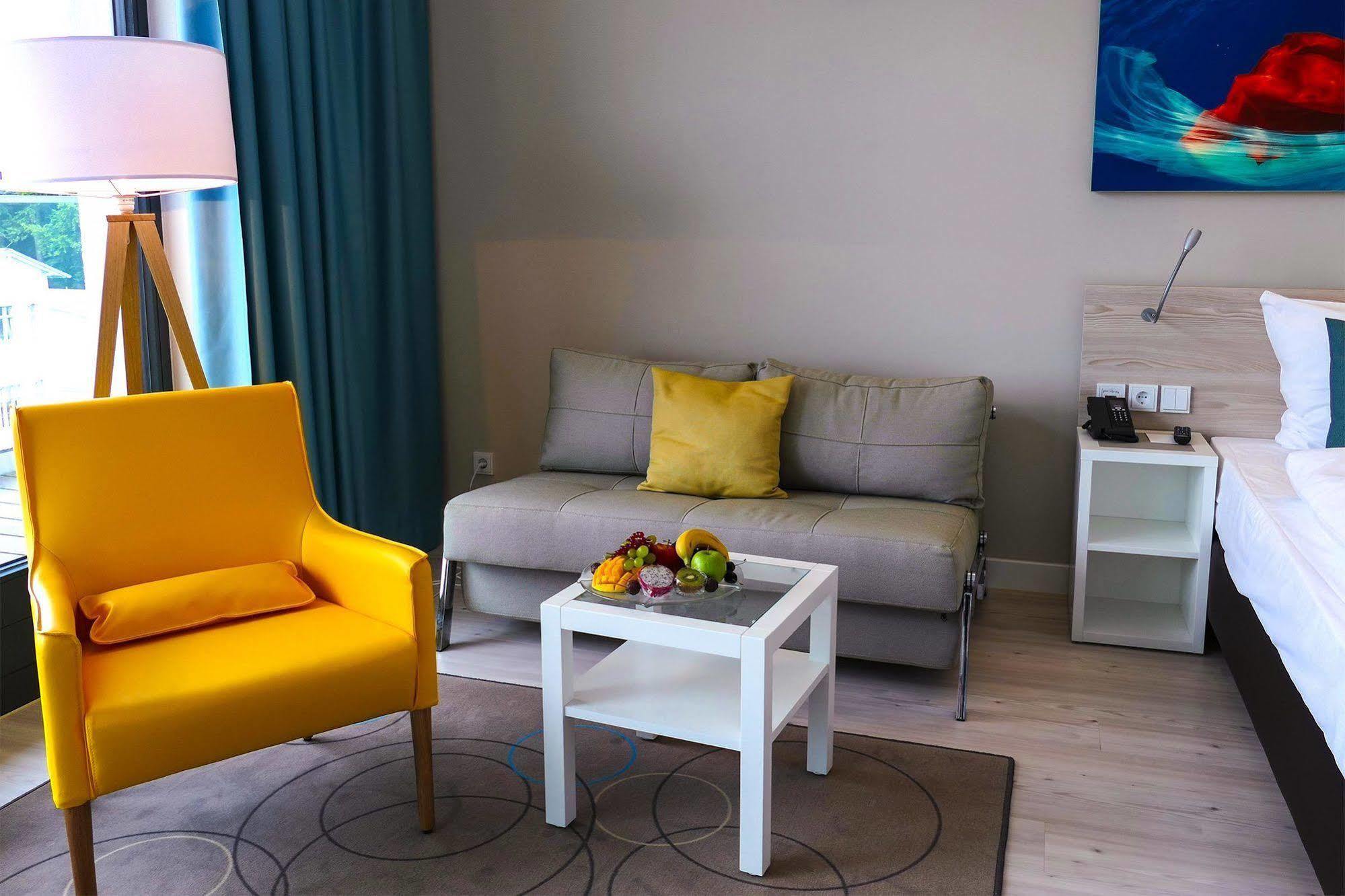 Seetelhotel Kaiserstrand Beachhotel 제바트헤링스도르프 외부 사진