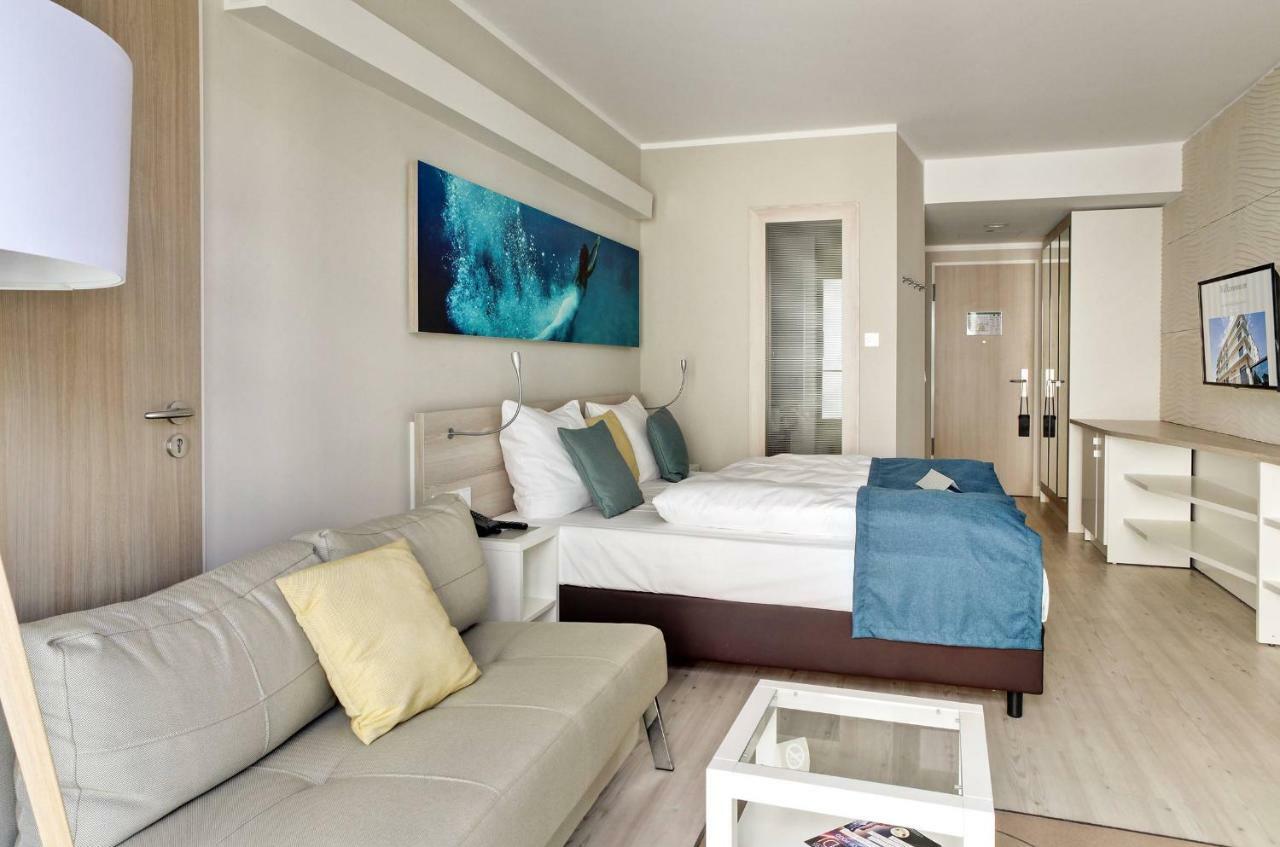 Seetelhotel Kaiserstrand Beachhotel 제바트헤링스도르프 외부 사진